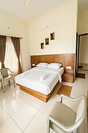 Savi Service Apartments