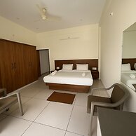 Savi Service Apartments
