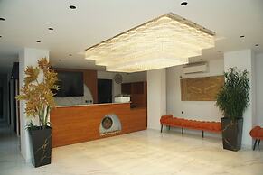 Exotic Plaza Hotel