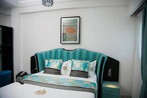 Exotic Plaza Hotel