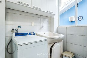 2BR apt W/balcony 220m Bombas Fdl103