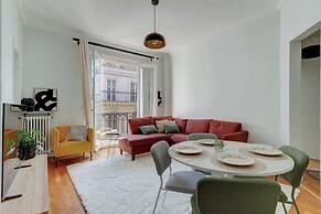 Renaissance Madeleine - Elegant Home in Madeleine