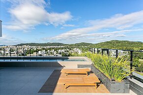 Apartment With/pool in Jurere Internacional Epc204