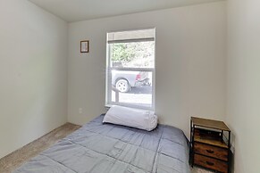 Mtn-view Gem w/ Outdoor Entertainment in Ahsahka!