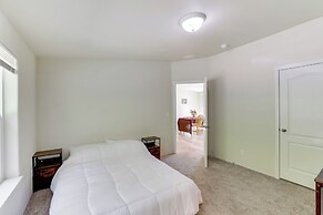 Mtn-view Gem w/ Outdoor Entertainment in Ahsahka!