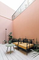 Ando Living - Flores 25 House