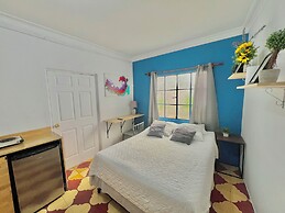 Hostal Urban