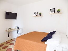 Hostal Urban