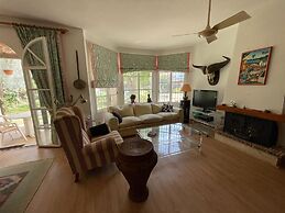 Spacious House w/ Private Pool Next to Golf Club