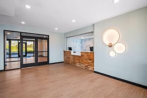 Echo Suites Extended Stay By Wyndham Naples