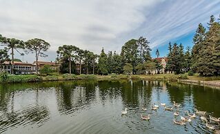 Apt in Canela Facing Duck Lake Cbl307