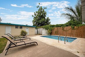 Pool Villa Pet-friendly Near Beach