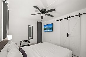 Pool Villa Pet-friendly Near Beach