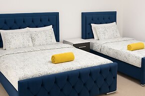 House - Sleeps 7 - Pet Friendly - Garden - Parking