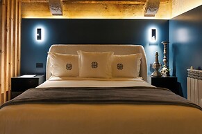 Por los Siglos Hotel
