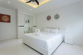 Oceanview 4BR Villa Jacuzzi Escape V180