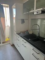 Spacious Flat Near Beach