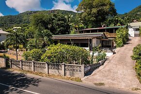 Beach House Beau Vallon