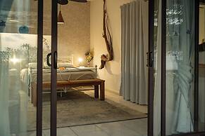 Beach House Beau Vallon