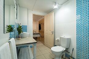 Beach House Beau Vallon