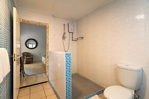 Beach House Beau Vallon