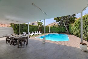 La Casa De Louie Villa