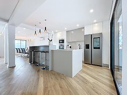 Breeze House 1 by Atlantic Holiday