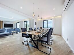 Breeze House 1 by Atlantic Holiday