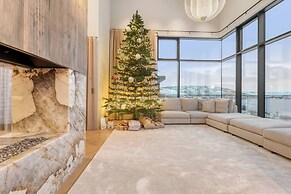 Glamorous & Stylish Getaway!