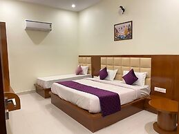 New Crown Plaza