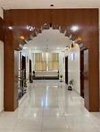 New Crown Plaza