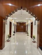 New Crown Plaza