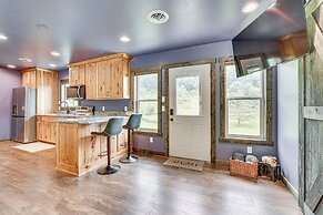 Hike, Fish & Relax: Kickapoo River Cabin!