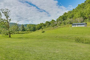 Hike, Fish & Relax: Kickapoo River Cabin!