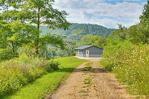 Hike, Fish & Relax: Kickapoo River Cabin!