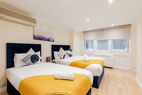 Comfy Apartments in Queensway