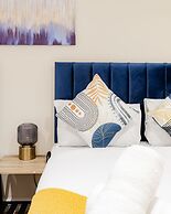 Comfy Apartments in Queensway