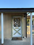 Columbia Inn Motel CA 49