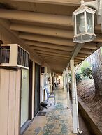 Columbia Inn Motel CA 49