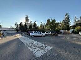 Columbia Inn Motel CA 49
