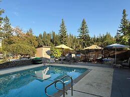 Columbia Inn Motel CA 49