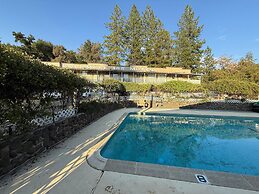Columbia Inn Motel CA 49