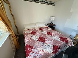 Columbia Inn Motel CA 49
