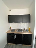 Room-central Cozy Fully Equiped Studio