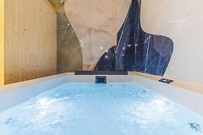 VBM SUITE & SPA APARTMENTS