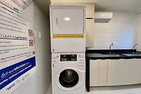 Compact Tambau