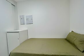 Compact Tambau