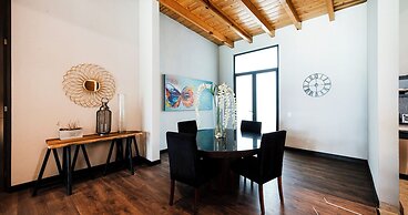 Pedacito de Lago - Lakeview Home
