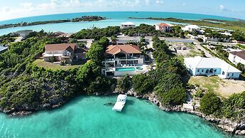 Alta Bella Villa w Nordic Spa Concierge