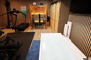 Alta Bella Villa w Nordic Spa Concierge
